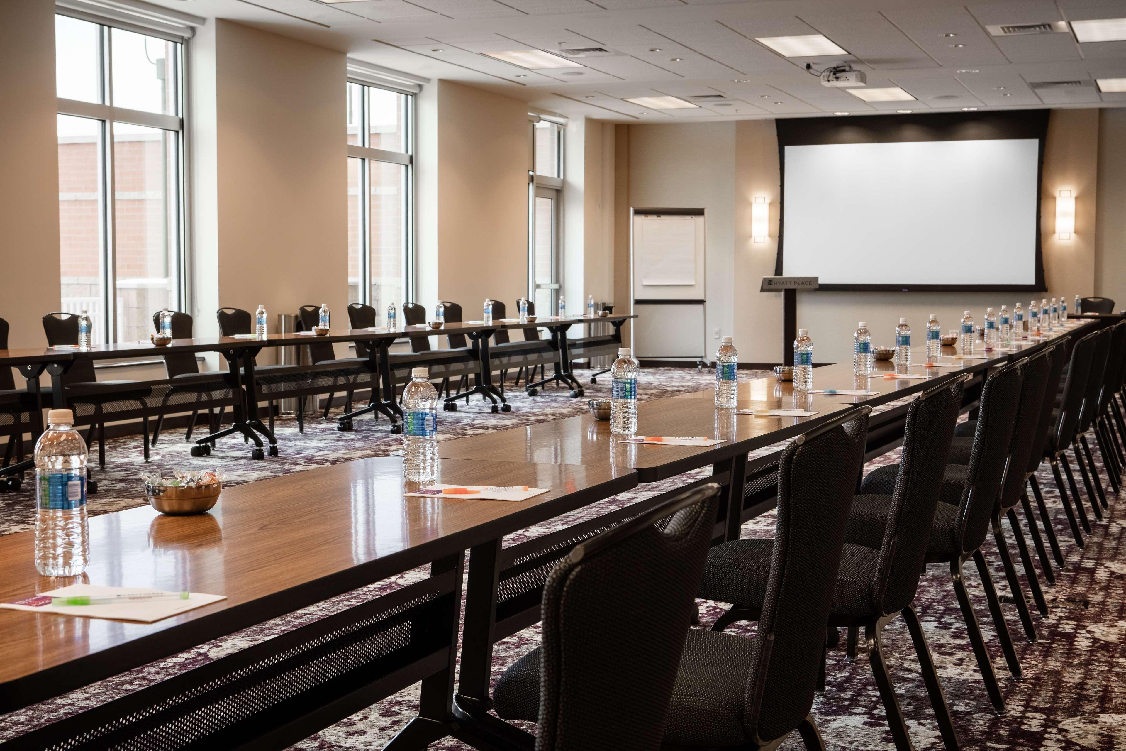 Hyatt Place Kansas City Lenexa City Center Esterno foto