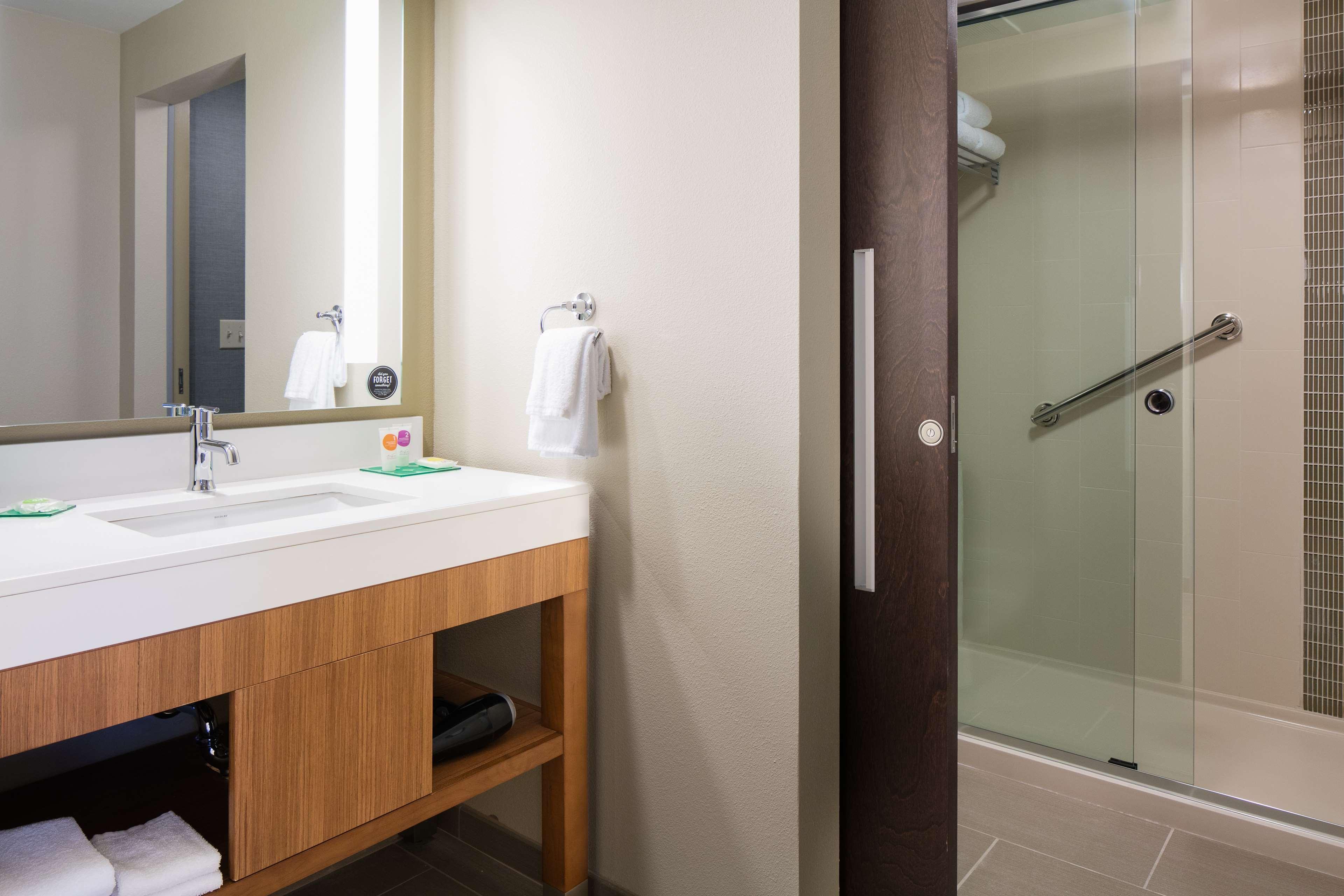 Hyatt Place Kansas City Lenexa City Center Esterno foto