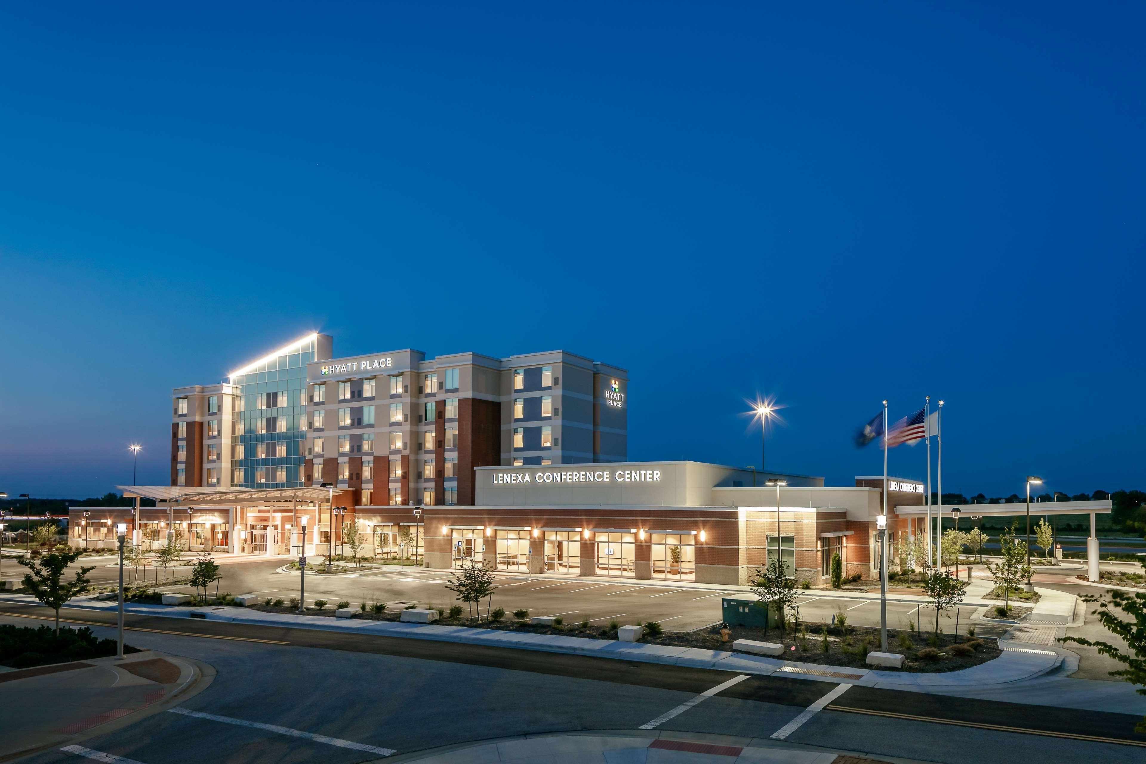 Hyatt Place Kansas City Lenexa City Center Esterno foto